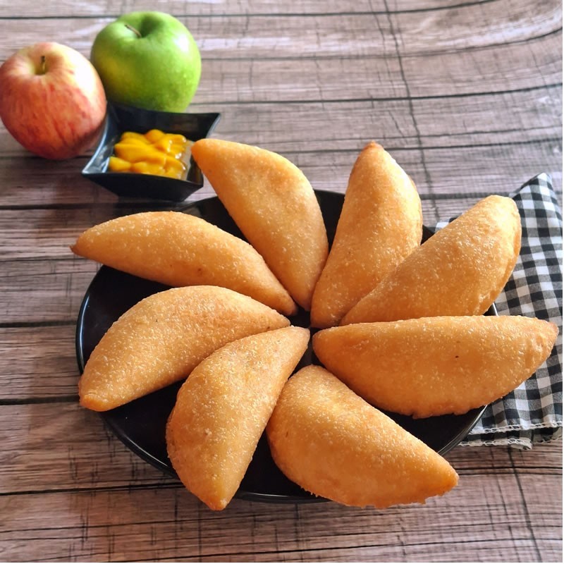 Empanada Grande de Queso – Paquete de 20 Unidades